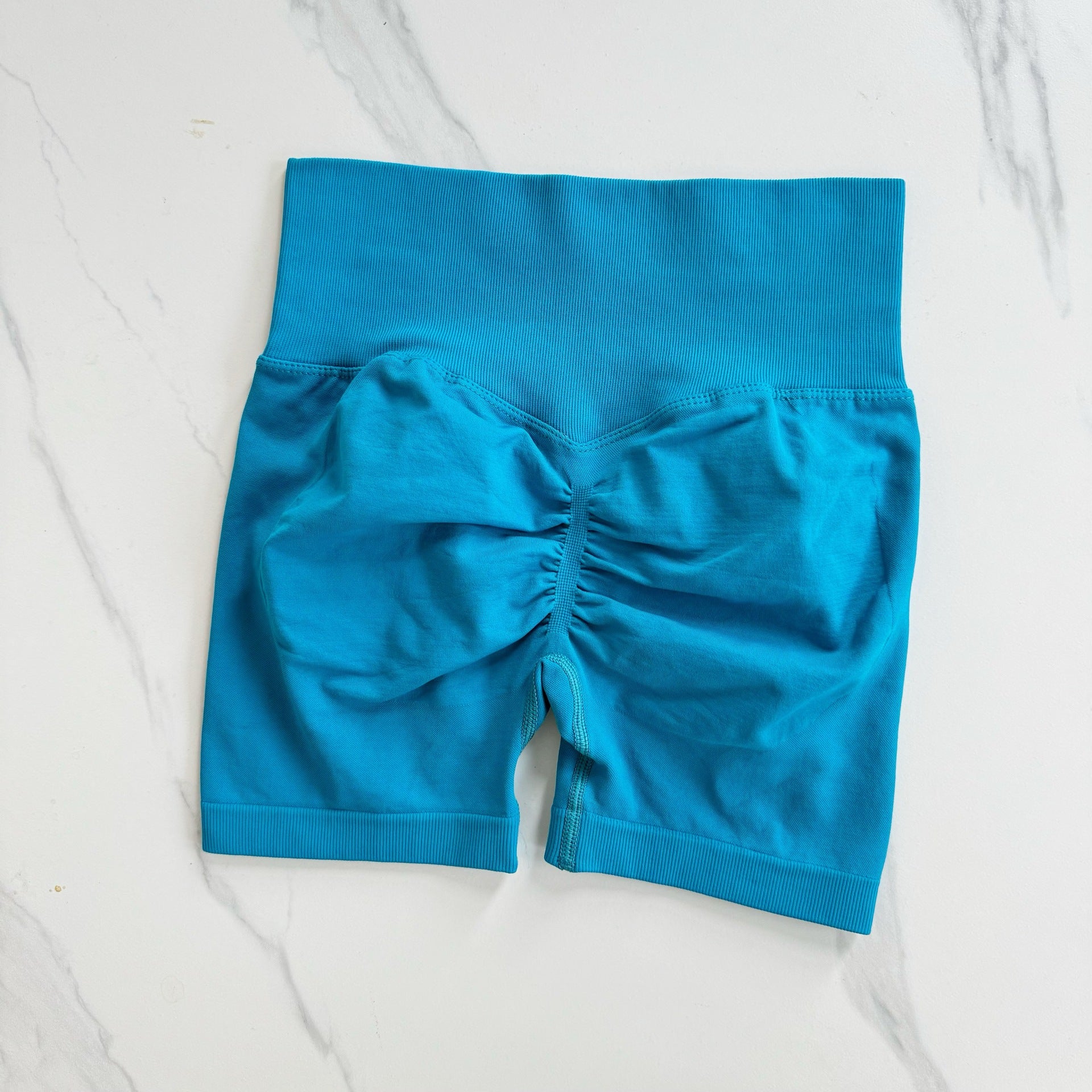 Solid Hip Lifting Active Shorts