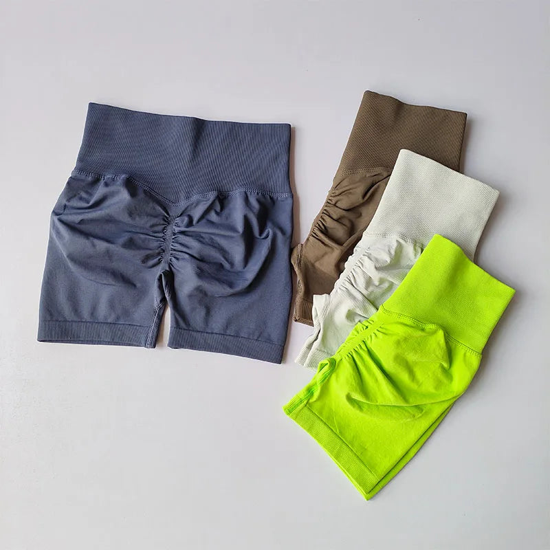 Solid Hip Lifting Active Shorts